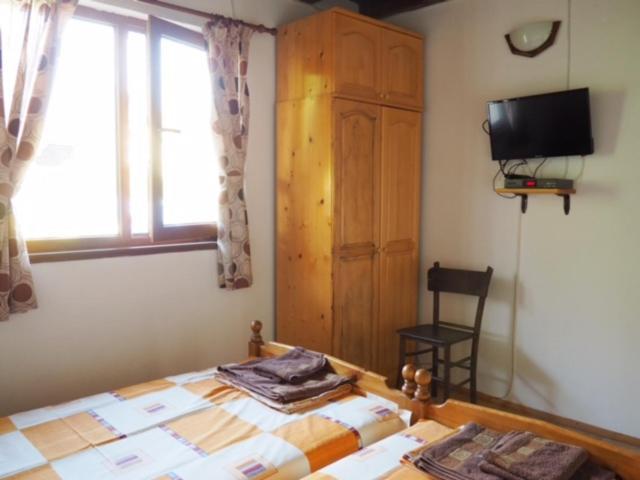 Guest House Yana Turkasheni Ngoại thất bức ảnh